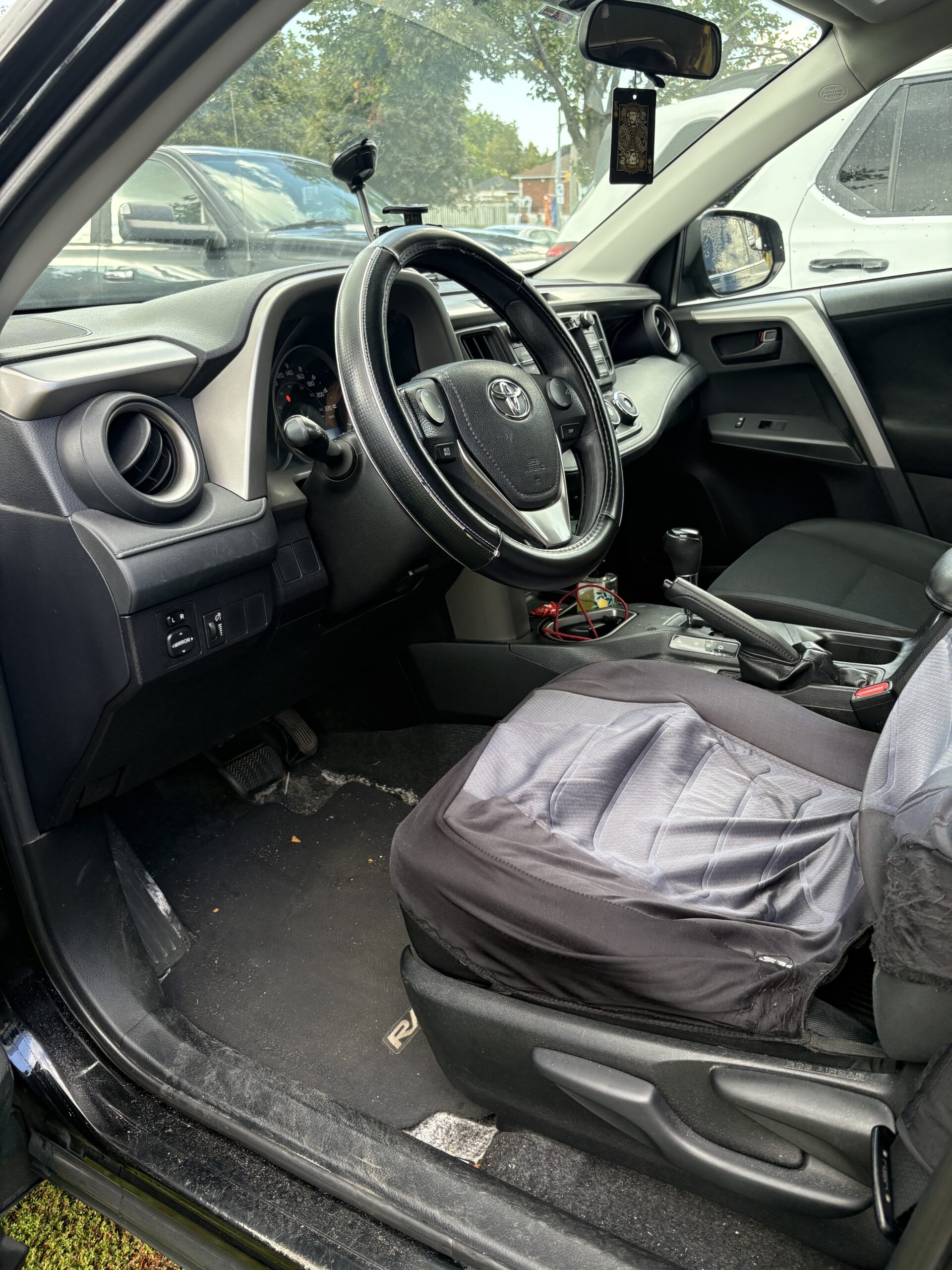 Vehicle interior before an Umbra Details Mini or Premium valet
